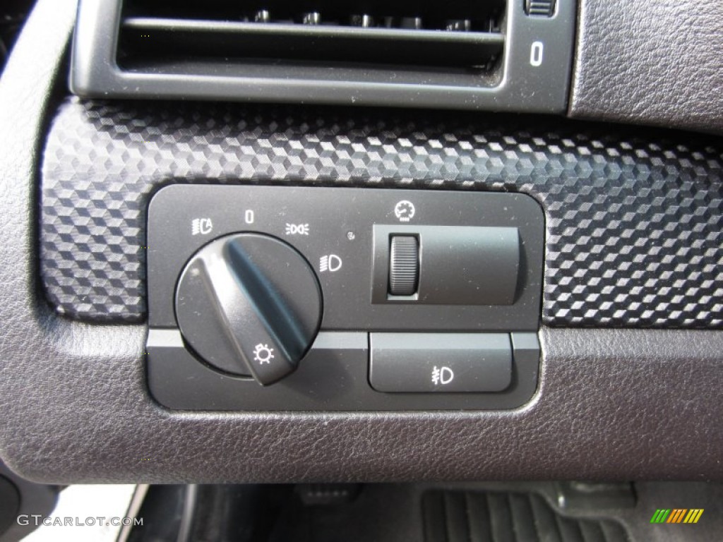 2004 3 Series 330i Sedan - Jet Black / Natural Brown photo #22