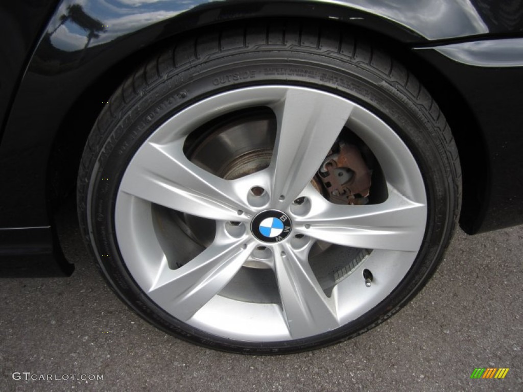 2004 3 Series 330i Sedan - Jet Black / Natural Brown photo #32
