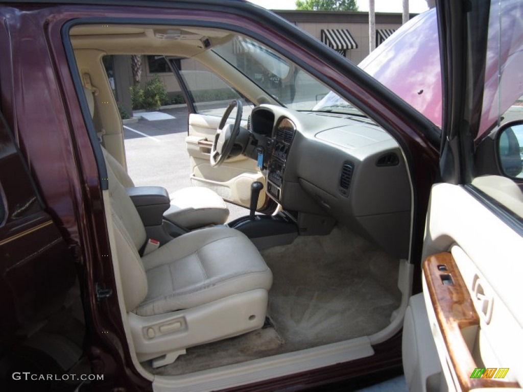 Blond Interior 1999 Nissan Pathfinder LE Photo #63981043