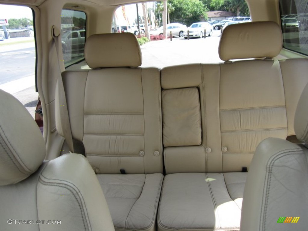 1999 Nissan Pathfinder LE Interior Color Photos