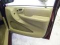 Dark Garnet Red Pearl - Grand Caravan Sport Photo No. 6