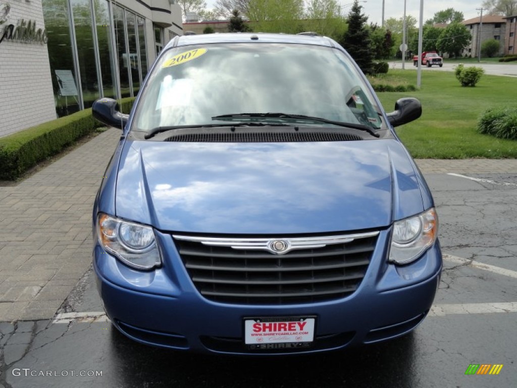 2007 Town & Country LX - Marine Blue Pearl / Medium Slate Gray photo #2