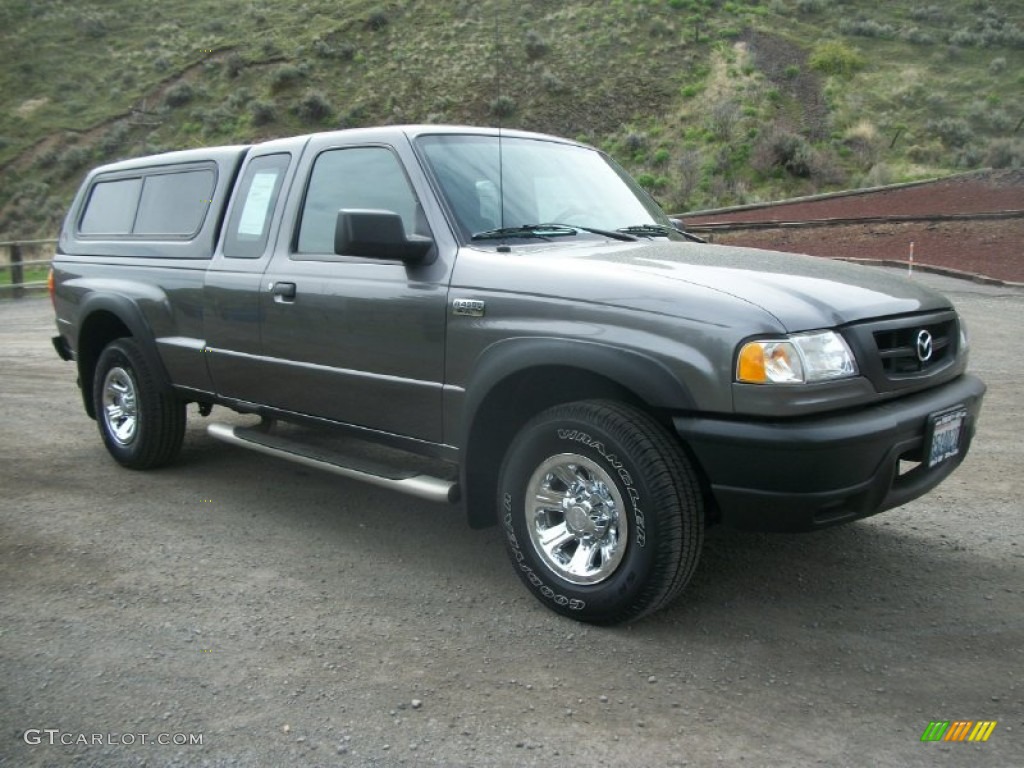 2007 B-Series Truck B4000 Extended Cab 4x4 - Dark Titanium / Graphite photo #1