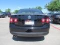 Black Uni - Jetta SE Sedan Photo No. 4