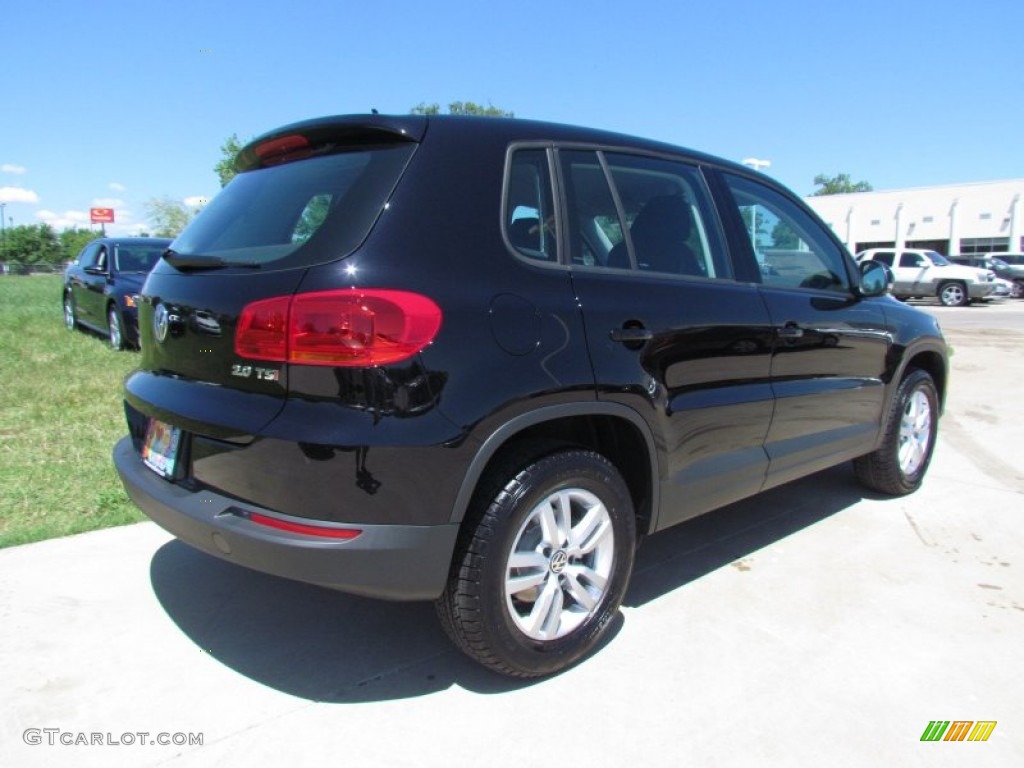2012 Tiguan S - Deep Black Metallic / Black photo #2