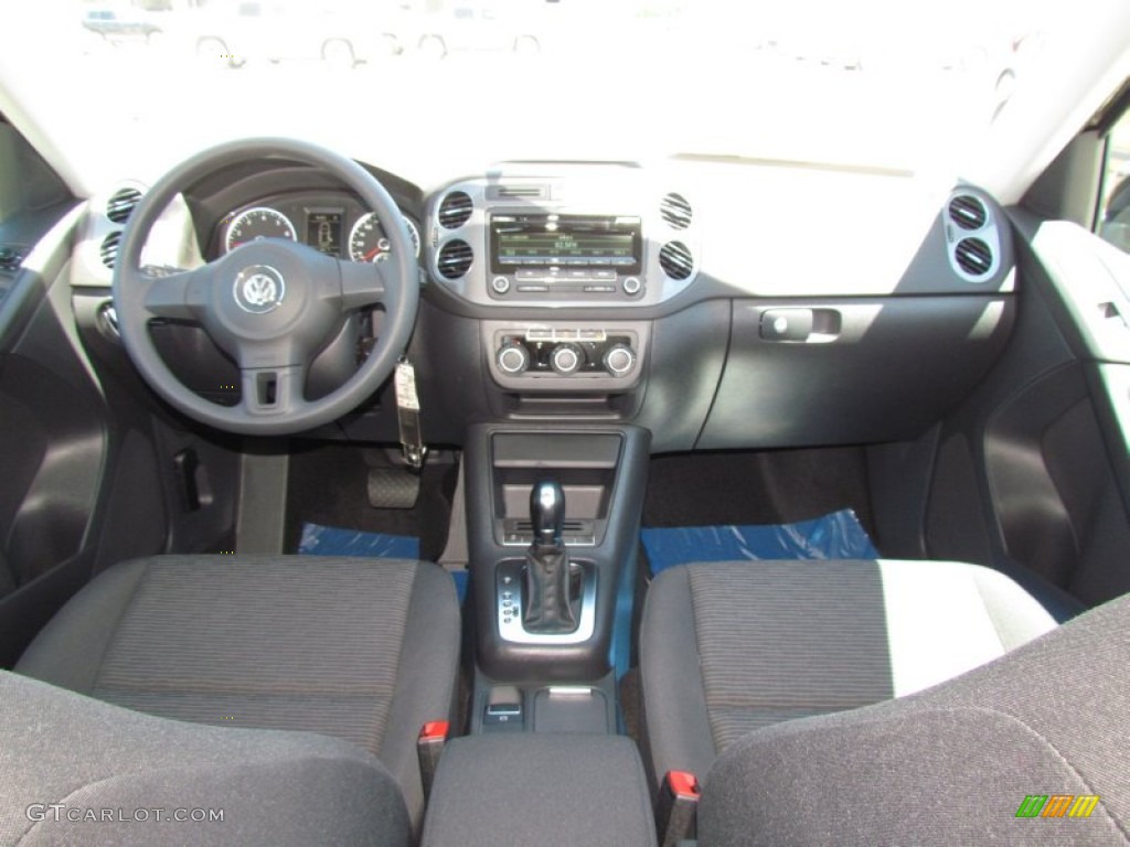 2012 Tiguan S - Deep Black Metallic / Black photo #5