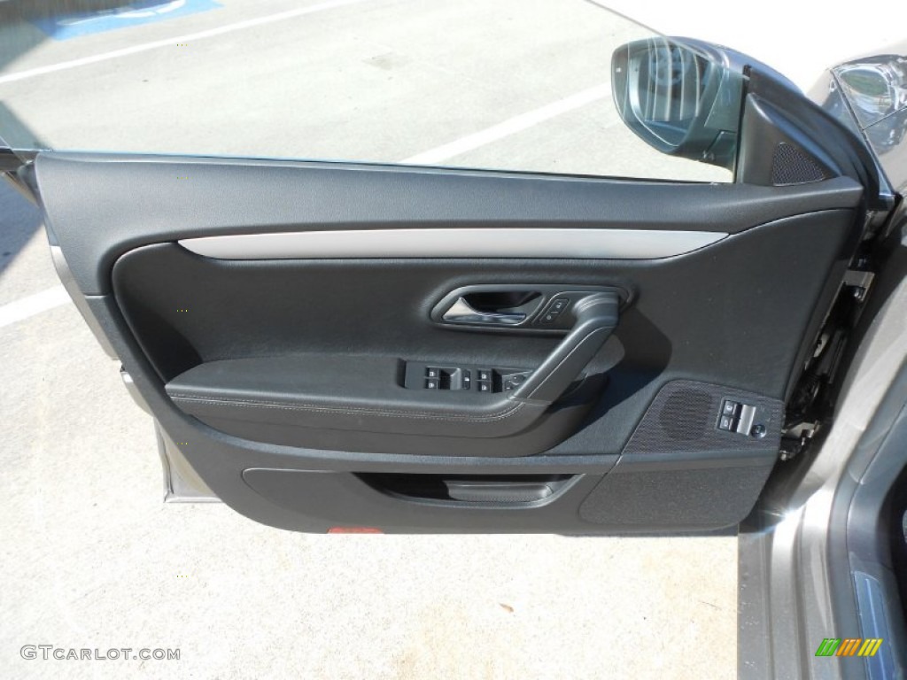 2013 Volkswagen CC Sport Black Door Panel Photo #63994521