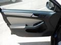 Black - Jetta SE Sedan Photo No. 10