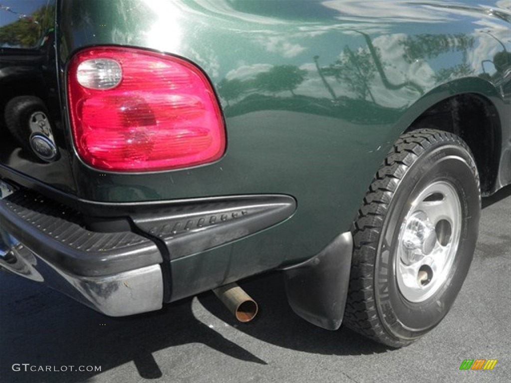 2003 F150 XLT SuperCab - Dark Highland Green Metallic / Medium Graphite Grey photo #10