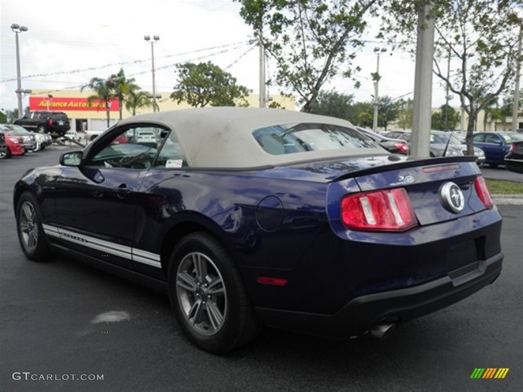 2011 Mustang V6 Premium Convertible - Kona Blue Metallic / Stone photo #5