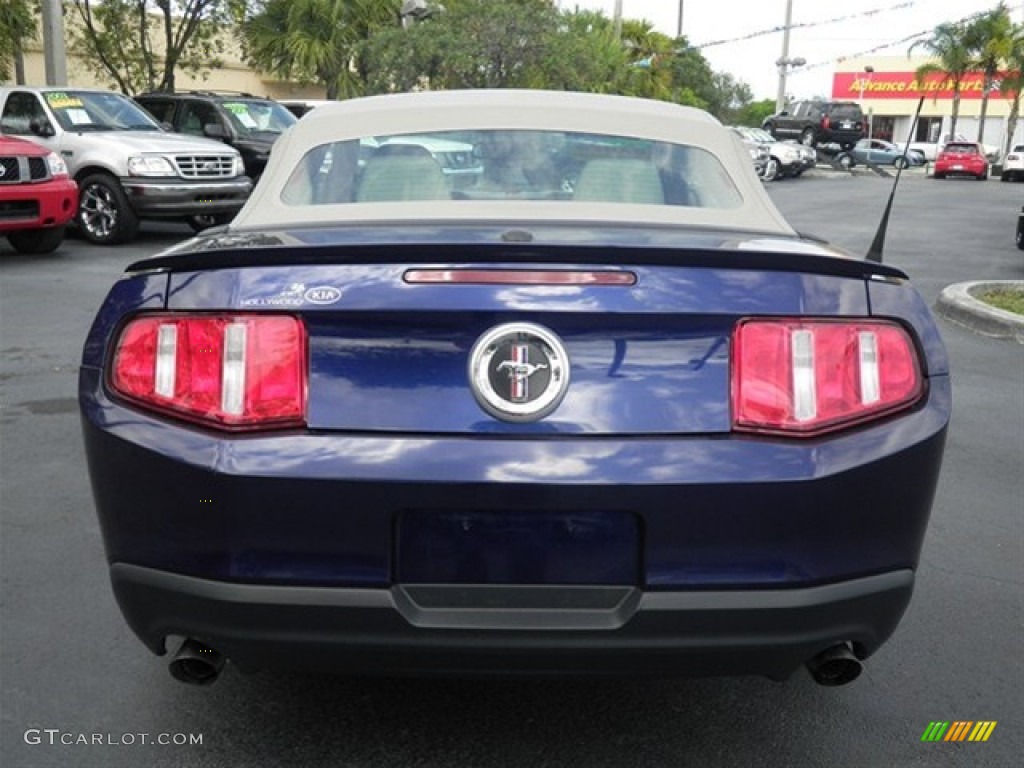 2011 Mustang V6 Premium Convertible - Kona Blue Metallic / Stone photo #7