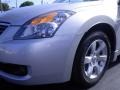 Radiant Silver Metallic - Altima 3.5 SL Photo No. 4
