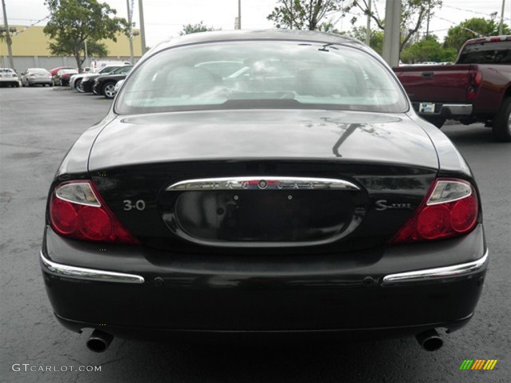 2002 S-Type 3.0 - Black / Charcoal photo #9