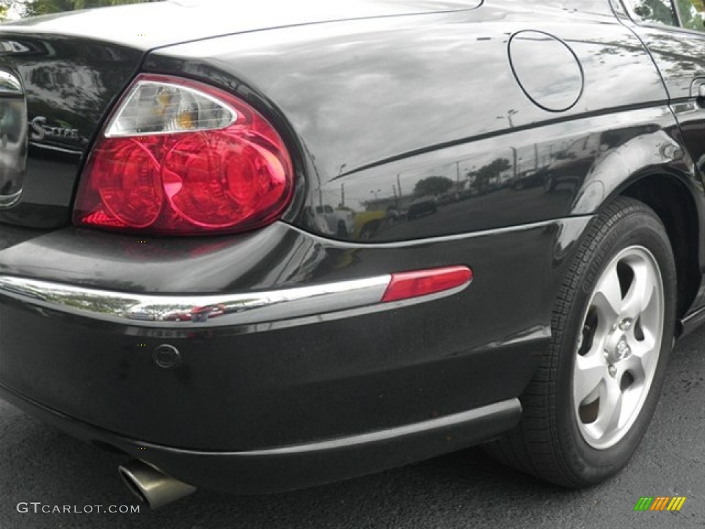 2002 S-Type 3.0 - Black / Charcoal photo #10