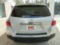 Blizzard White Pearl - Highlander V6 4WD Photo No. 3