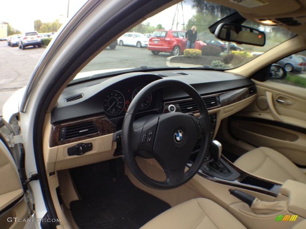 2008 3 Series 335xi Sedan - Alpine White / Beige photo #11