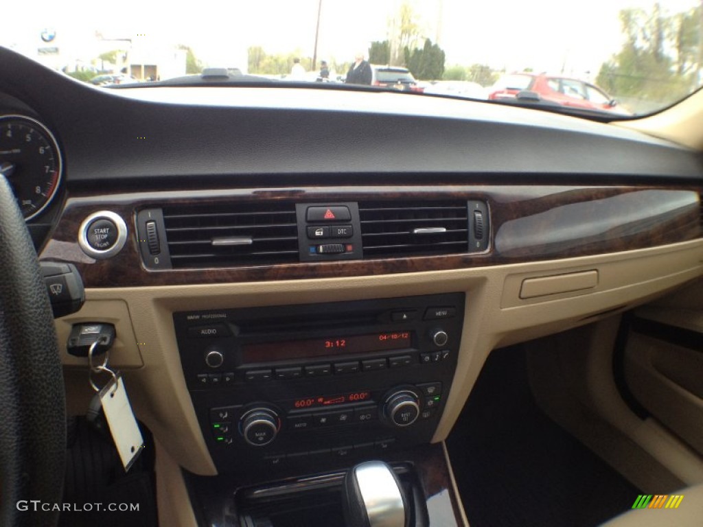 2008 3 Series 335xi Sedan - Alpine White / Beige photo #12