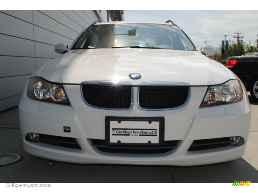 2008 3 Series 328xi Wagon - Alpine White / Beige photo #2