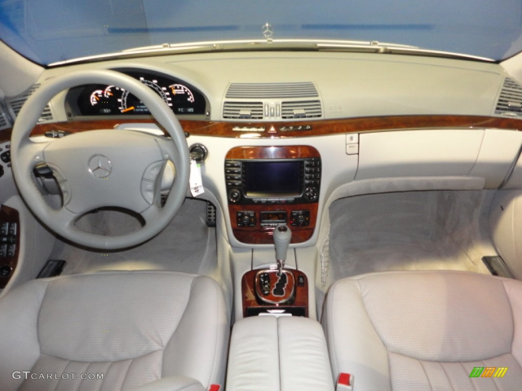 2005 Mercedes-Benz S 55 AMG Sedan Dashboard Photos