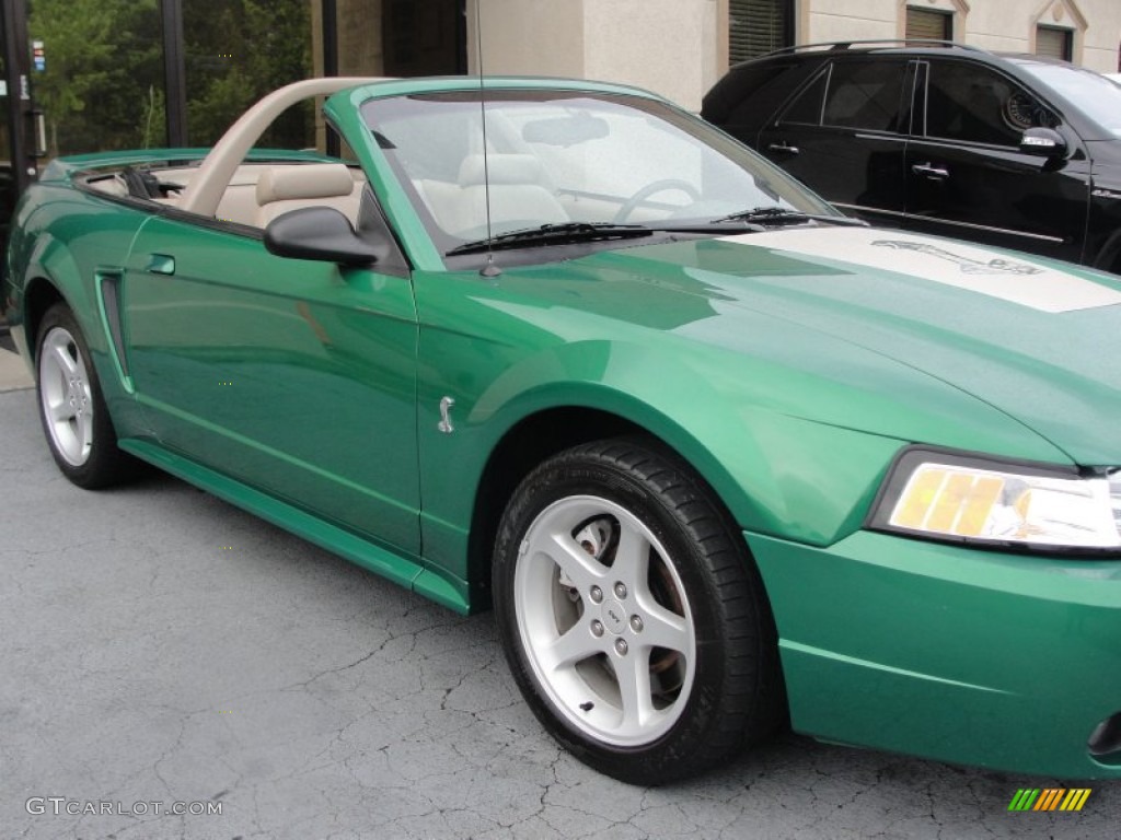 1999 Mustang SVT Cobra Convertible - Electric Green Metallic / Medium Parchment photo #18