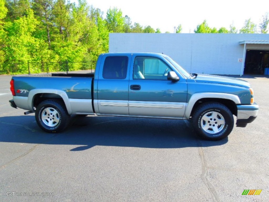 2006 Silverado 1500 LT Extended Cab 4x4 - Blue Granite Metallic / Tan photo #3