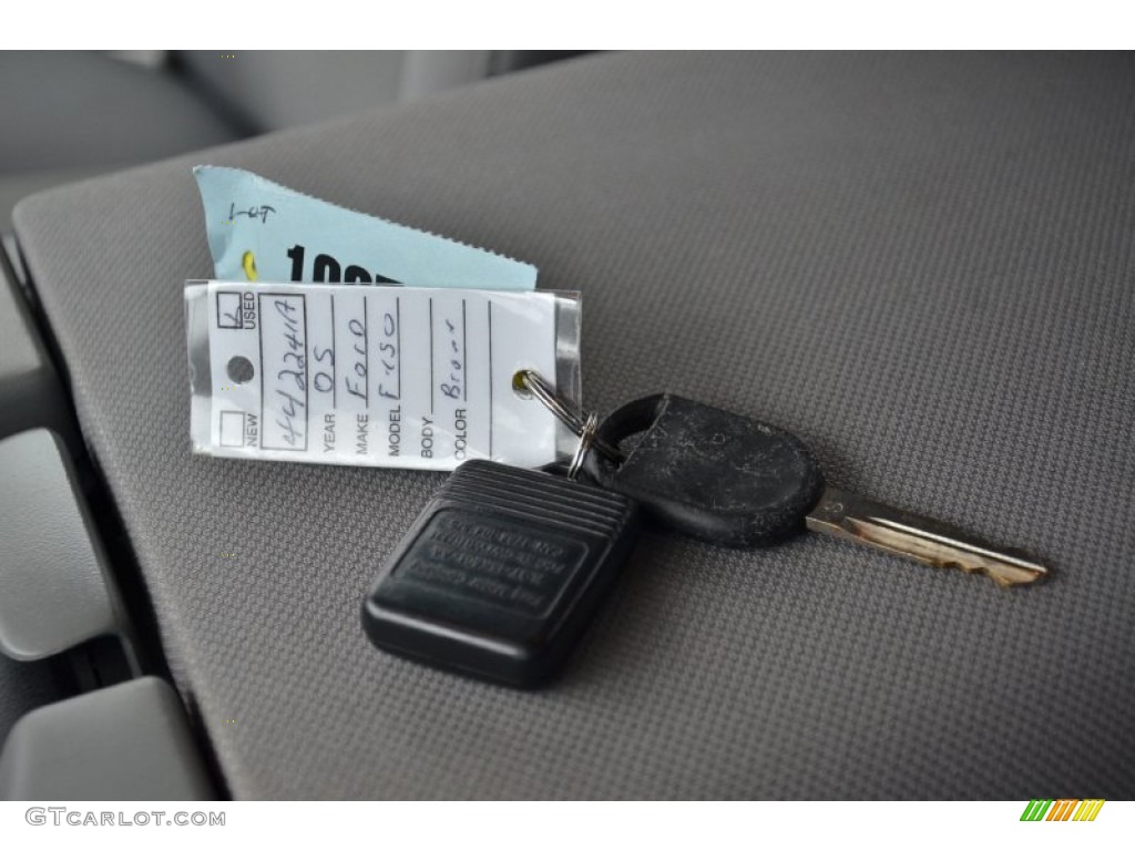 2005 F150 XLT SuperCab - Dark Shadow Grey Metallic / Medium Flint/Dark Flint Grey photo #29