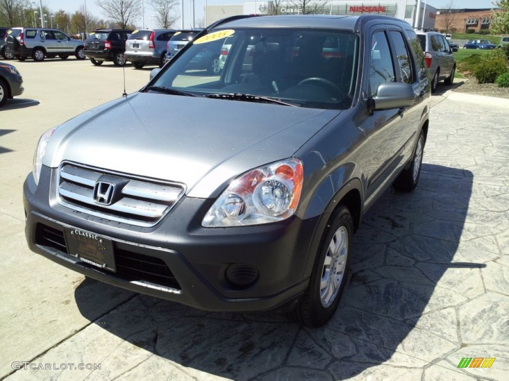 2005 CR-V EX 4WD - Pewter Pearl / Black photo #1