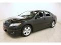 Black - Camry SE Photo No. 3