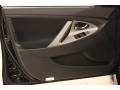 Black - Camry SE Photo No. 5