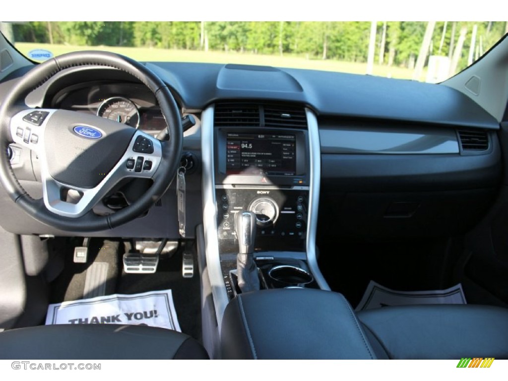 2012 Edge Sport - White Platinum Metallic Tri-Coat / Charcoal Black/Silver Smoke Metallic photo #17