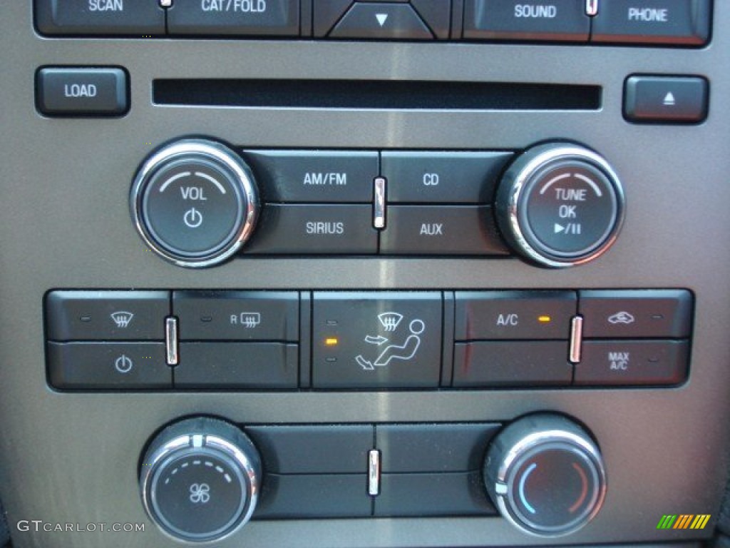 2010 Ford Mustang GT Premium Coupe Controls Photo #64031887