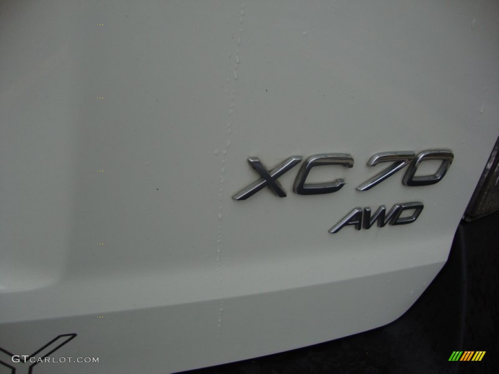2003 XC70 AWD - White / Taupe photo #7