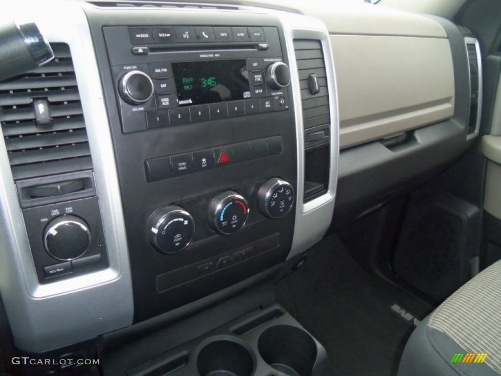 2011 Ram 1500 SLT Quad Cab 4x4 - Mineral Gray Metallic / Dark Slate Gray/Medium Graystone photo #18