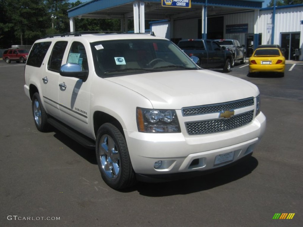 White Diamond Tricoat 2012 Chevrolet Suburban LTZ Exterior Photo #64035803