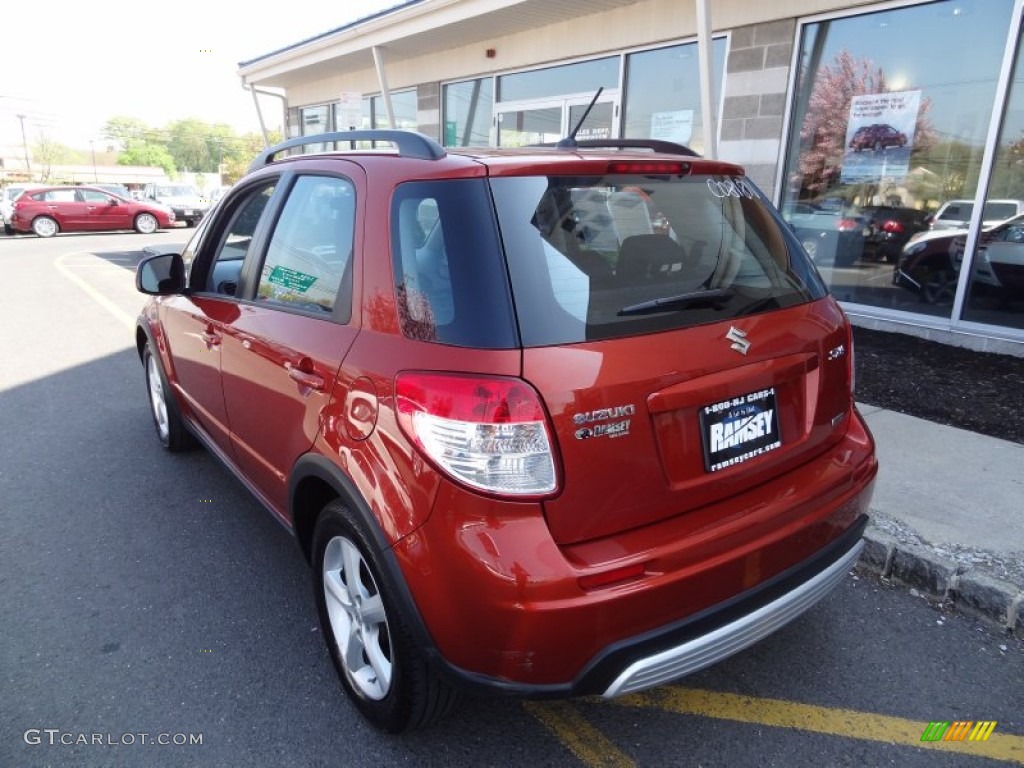 2009 SX4 Crossover Technology AWD - Cherry Red Metallic / Black photo #5