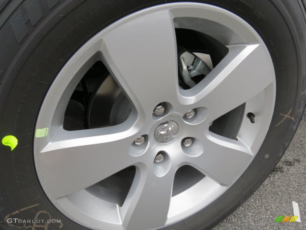 2012 Dodge Ram 1500 Express Crew Cab Wheel Photos