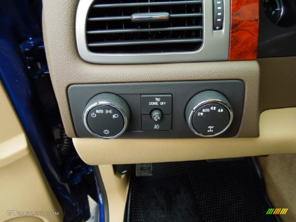 2012 Chevrolet Tahoe LTZ 4x4 Controls Photo #64046786
