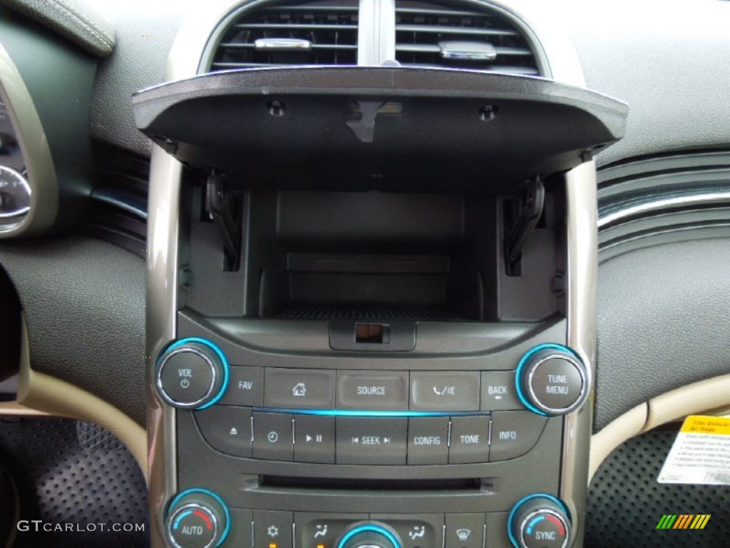 2013 Malibu ECO - Crystal Red Tintcoat / Cocoa/Light Neutral photo #14