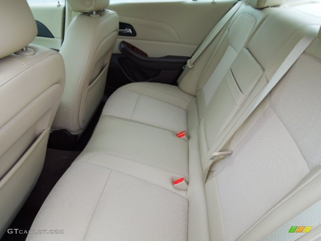 2013 Malibu ECO - Crystal Red Tintcoat / Cocoa/Light Neutral photo #18