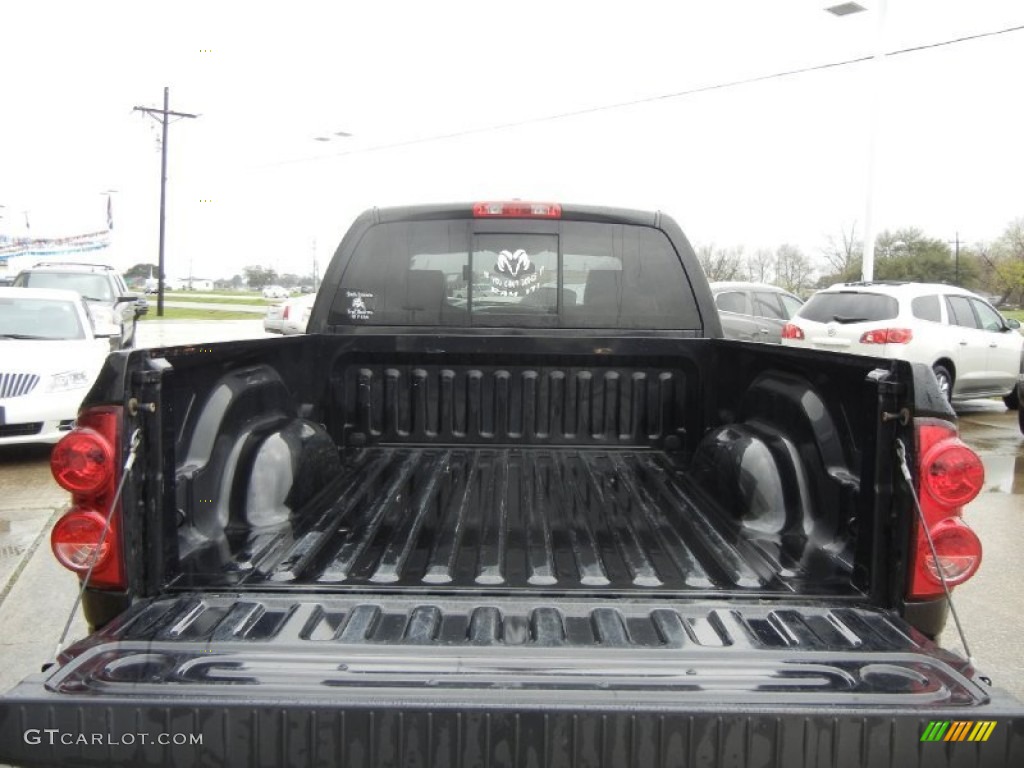 2008 Ram 1500 Laramie Quad Cab 4x4 - Brilliant Black Crystal Pearl / Khaki photo #3