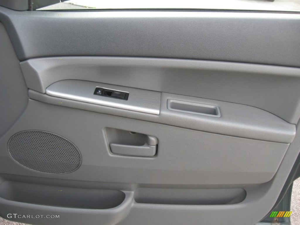 2005 Grand Cherokee Laredo 4x4 - Deep Beryl Green Pearl / Medium Slate Gray photo #24