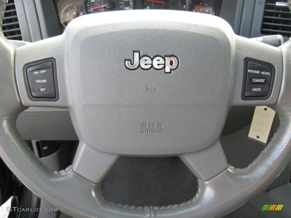 2005 Grand Cherokee Laredo 4x4 - Deep Beryl Green Pearl / Medium Slate Gray photo #30