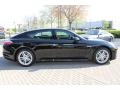 Black - Panamera 4 Photo No. 4