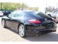Black - Panamera 4 Photo No. 7