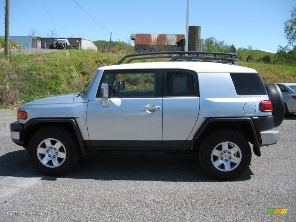 2007 FJ Cruiser 4WD - Titanium Metallic / Dark Charcoal photo #2