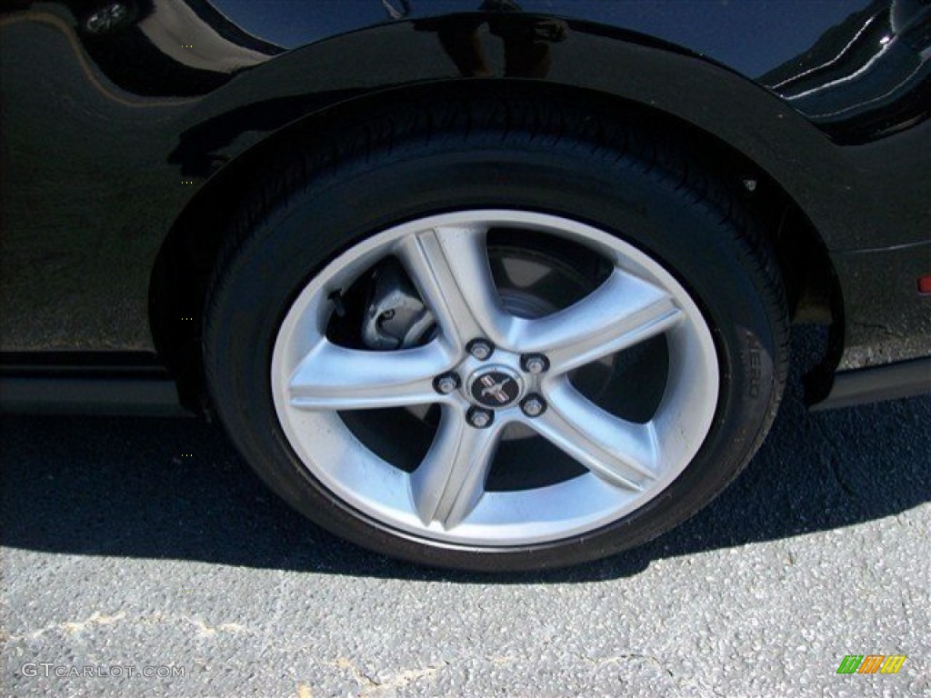 2011 Mustang GT Premium Coupe - Ebony Black / Charcoal Black photo #6