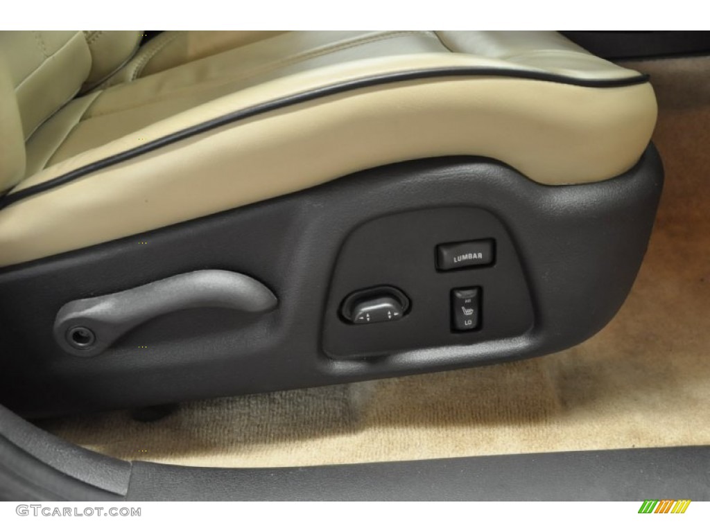 2008 Hummer H3 Alpha Front Seat Photo #64061818