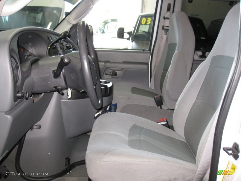 Medium Flint Grey Interior 2007 Ford E Series Van E150 Passenger Photo #64063208