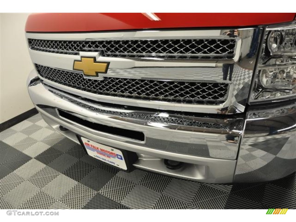 2012 Silverado 1500 LS Crew Cab 4x4 - Victory Red / Dark Titanium photo #6