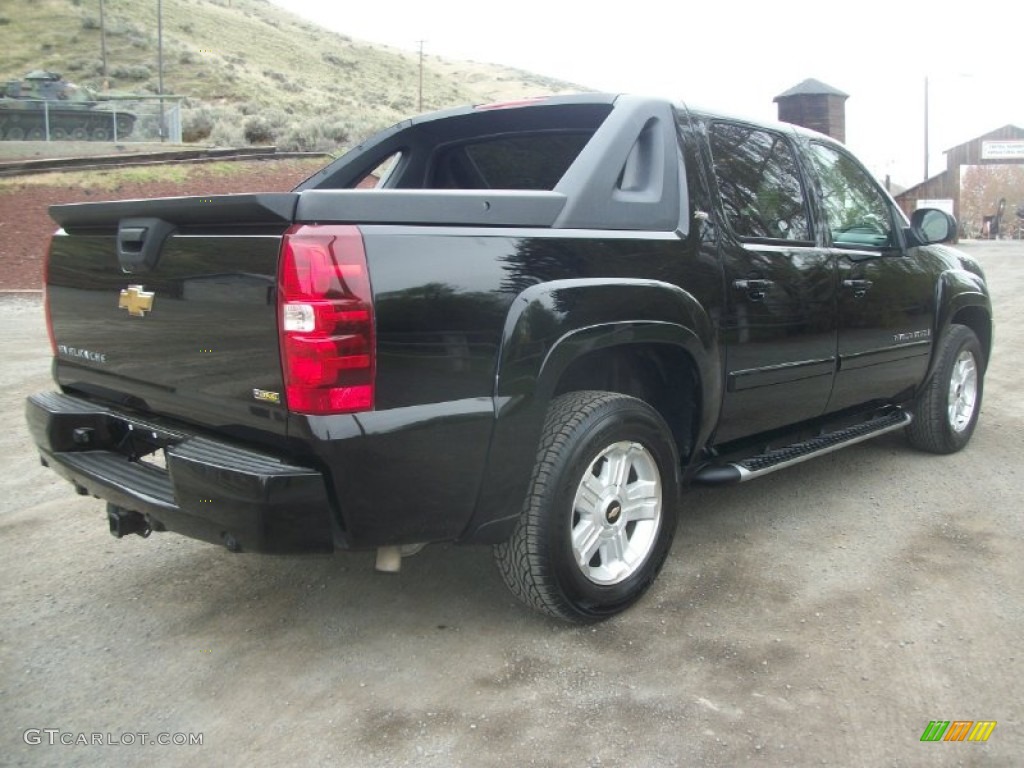 2009 Avalanche Z71 4x4 - Dark Blue Metallic / Ebony photo #2